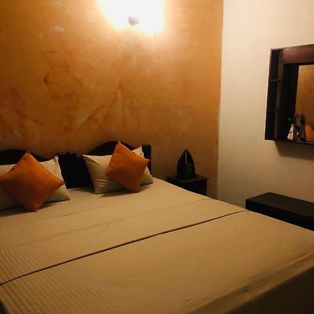 Fernando'S Inn Negombo Exterior photo